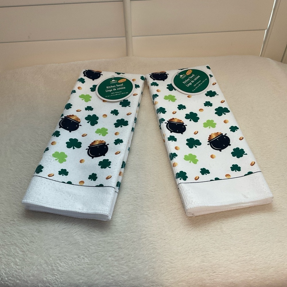 St. Patrick's Day Kitchen Towels - Green and White